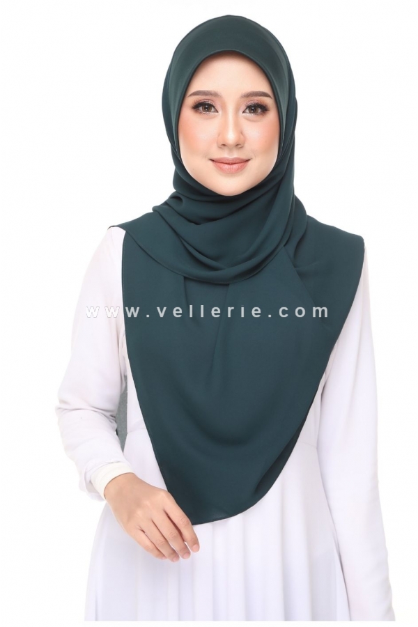 Aleesa Grace - Emerald Green Aleesa Grace - Emerald Green